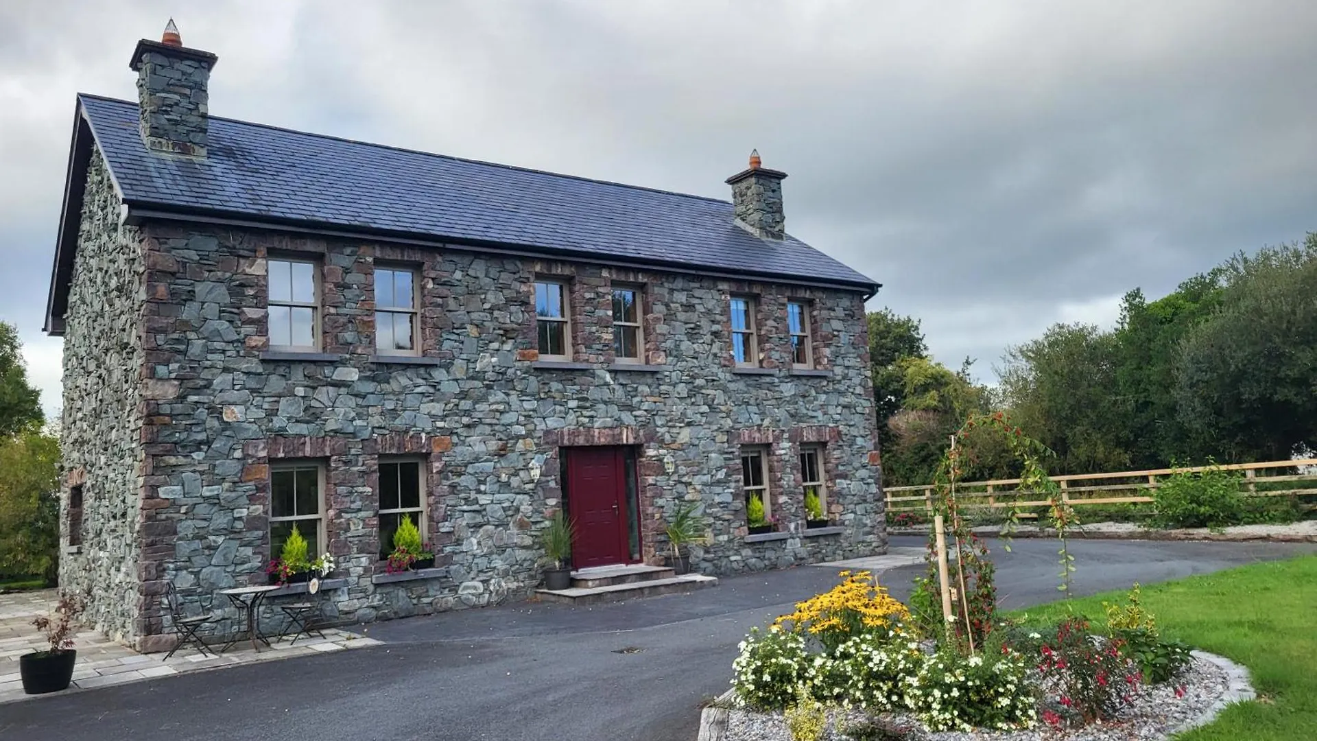 Reeks Country House Killarney 0*,
